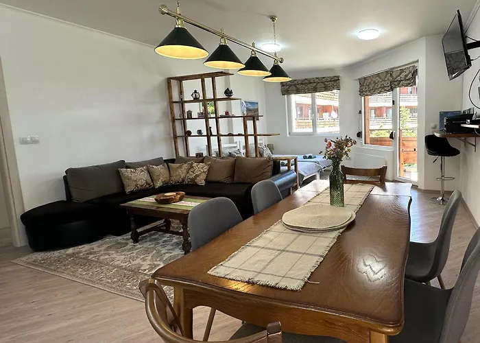 Apartmán Cosy 2-bedroom Near The Road Bansko