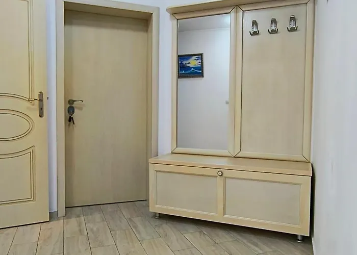 Cosy 2-bedroom Near The Road Bansko